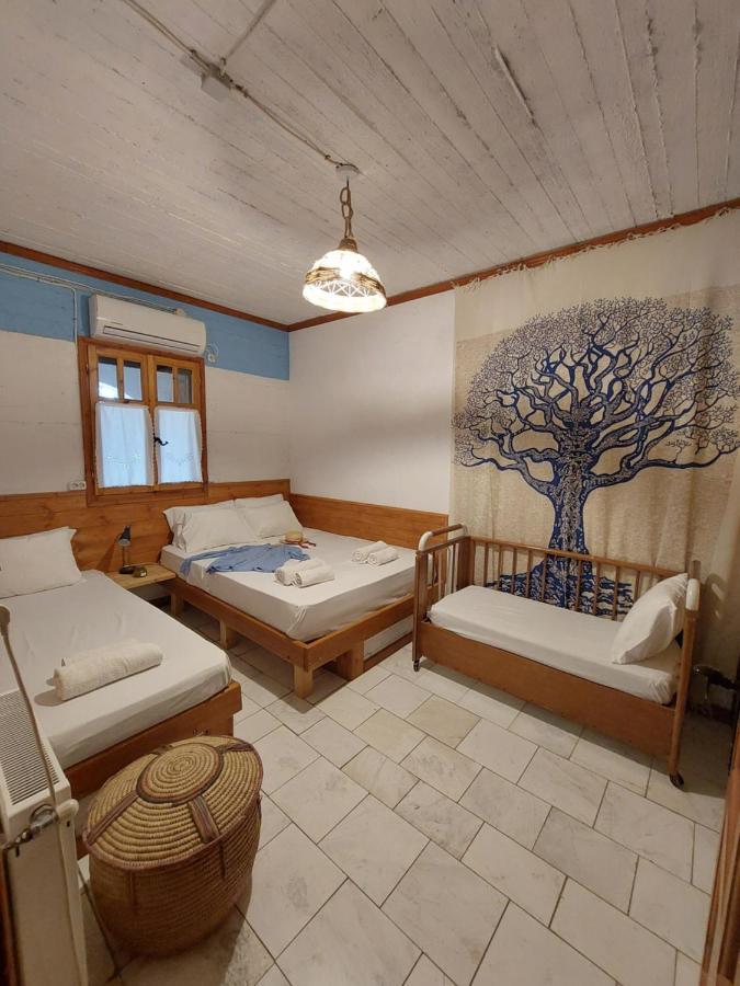 Mavilia Traditional Guesthouse Лігуріон Екстер'єр фото