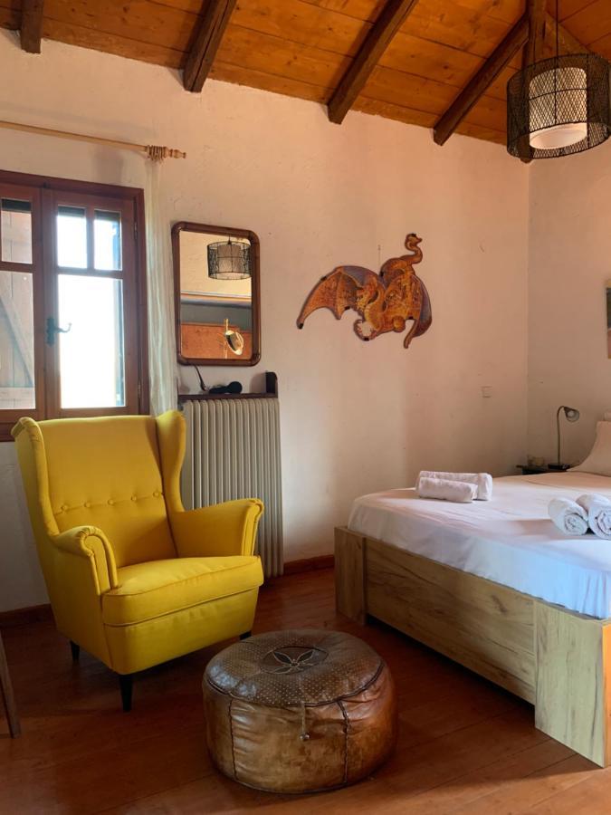 Mavilia Traditional Guesthouse Лігуріон Екстер'єр фото