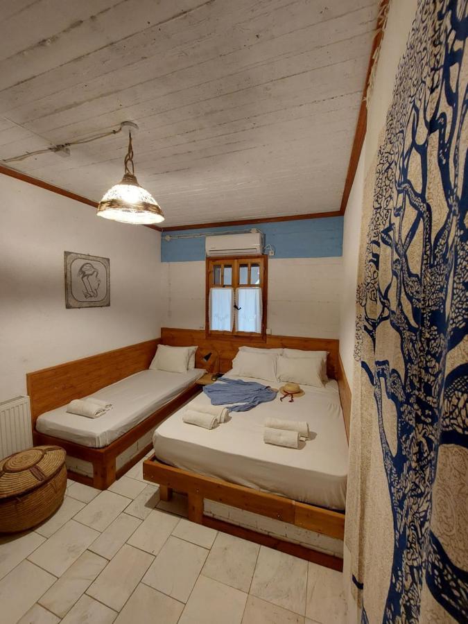 Mavilia Traditional Guesthouse Лігуріон Екстер'єр фото